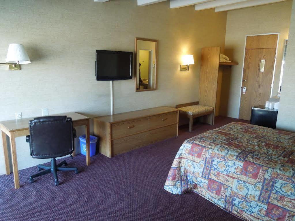Red Carpet Inn Syracuse Airport North Syracuse Eksteriør bilde